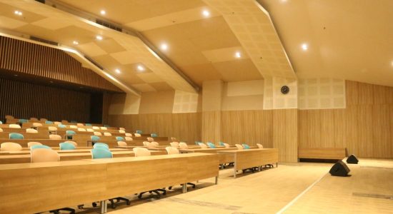 Auditorium Lt 12