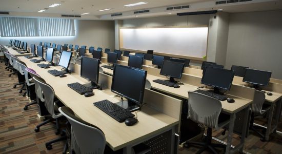 Lab Komputer 2